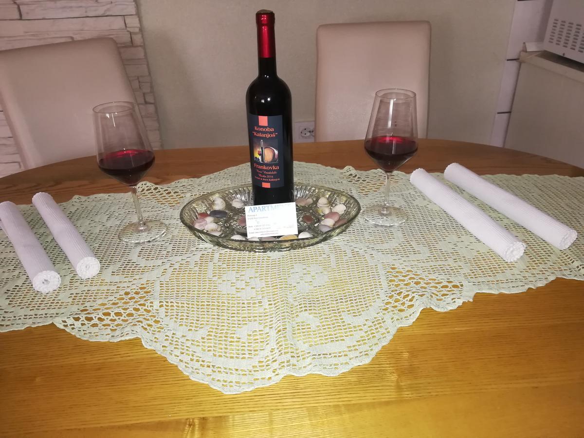 Apartment Ines Novi Vinodolski Eksteriør bilde